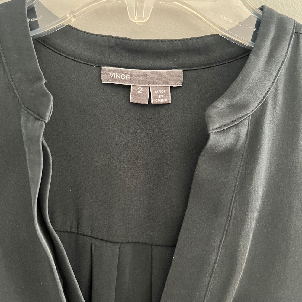 Vince Silk Blend Hi Low Popover Tunic Blouse Black Split Neck Pocket‎ Size 2 - Picture 5 of 7